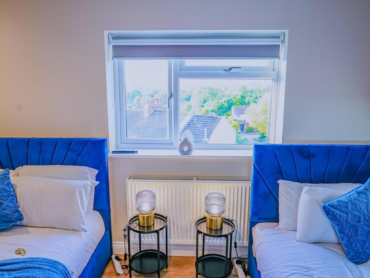 Holiday home Deja Blue Luxury By Altoluxoexperience Short Lets & Serviced With Free Wifi & Parking