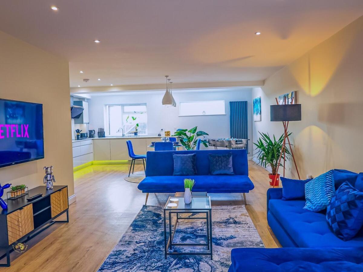 Deja Blue Luxury By Altoluxoexperience Short Lets & Serviced With Free Wifi & Parking Holiday home *