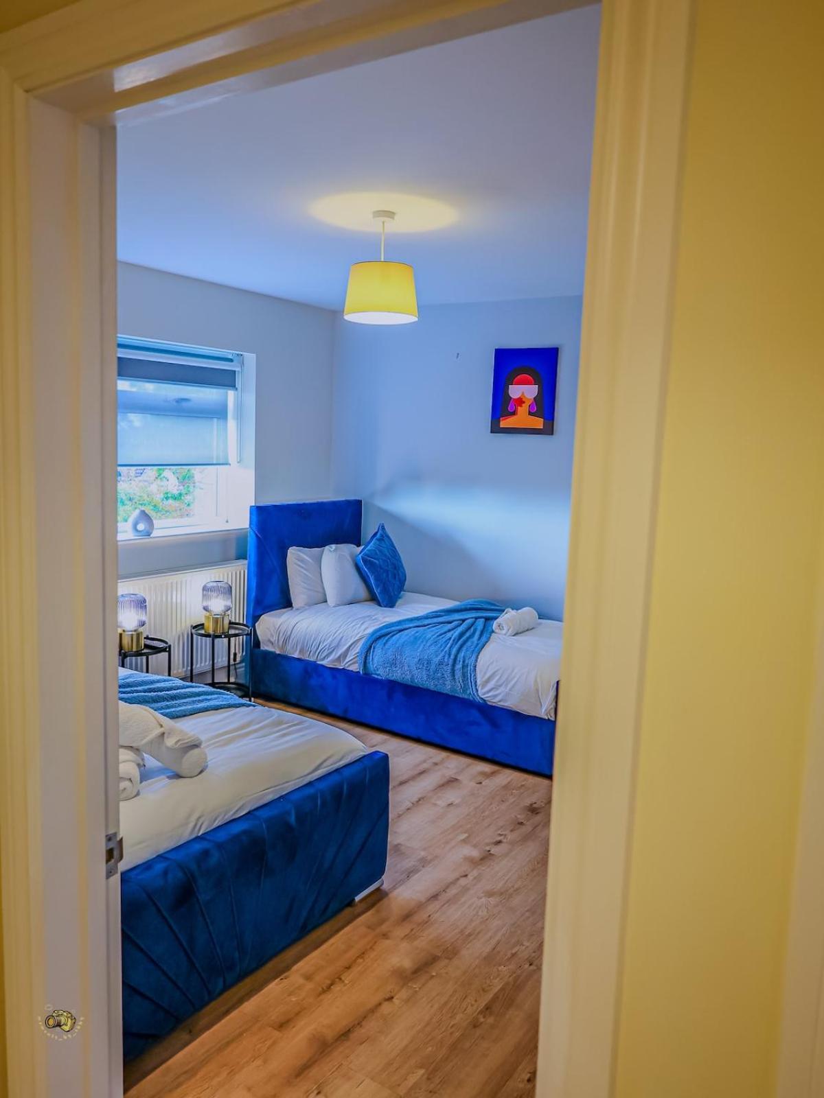 Deja Blue Luxury By Altoluxoexperience Short Lets & Serviced With Free Wifi & Parking Bristol